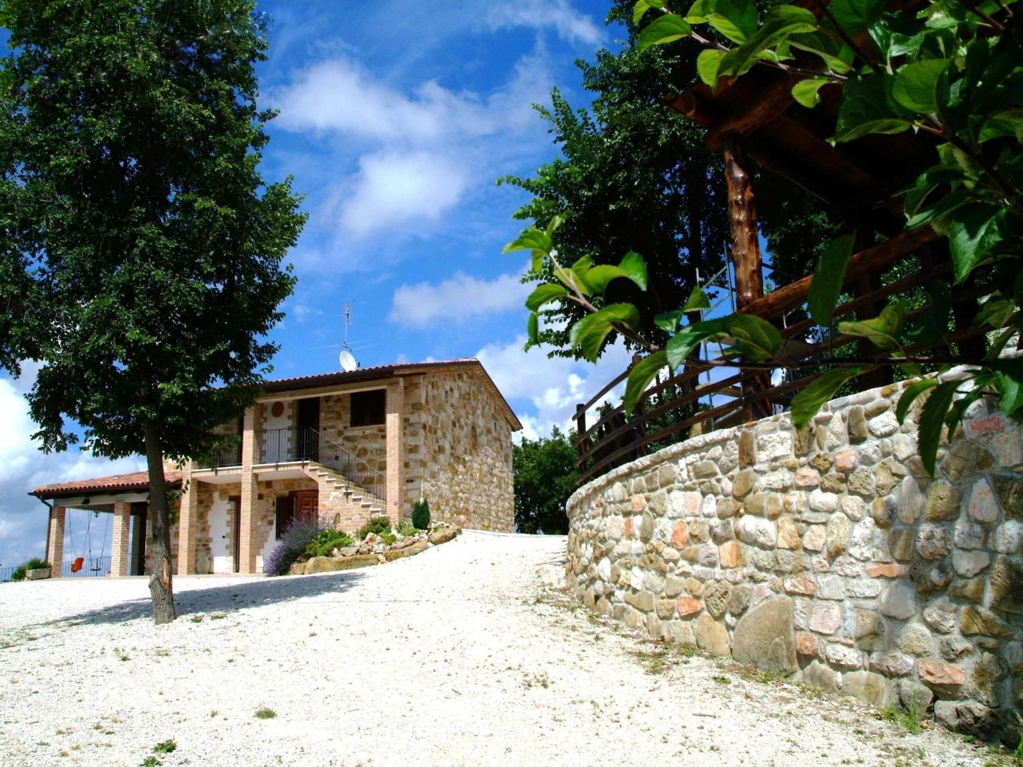 Timeless Villa In Cagli With Garden And Swimming Pool Exterior foto